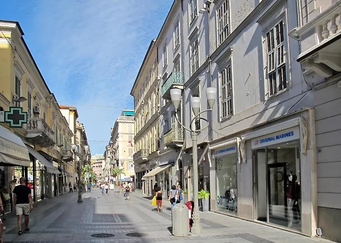 Fiori E Canzoni By Interhome *