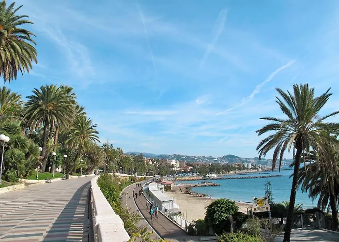 Fiori E Canzoni By Interhome Sanremo