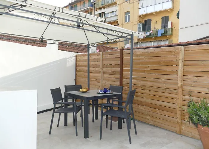 Fiori E Canzoni By Interhome Sanremo